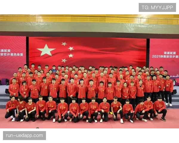 佛罗伦萨后防组织效率提升，近期赛程考验阵容持续性